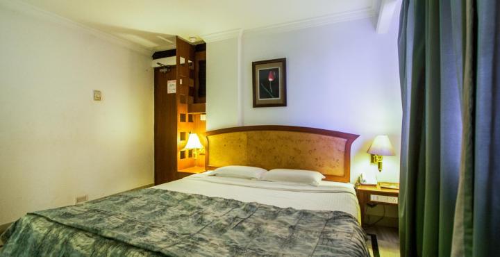 Hotel Chariot Ченнаї Екстер'єр фото