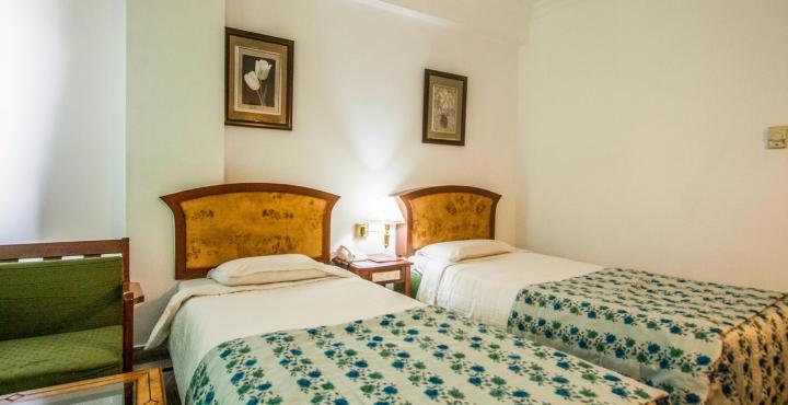 Hotel Chariot Ченнаї Екстер'єр фото